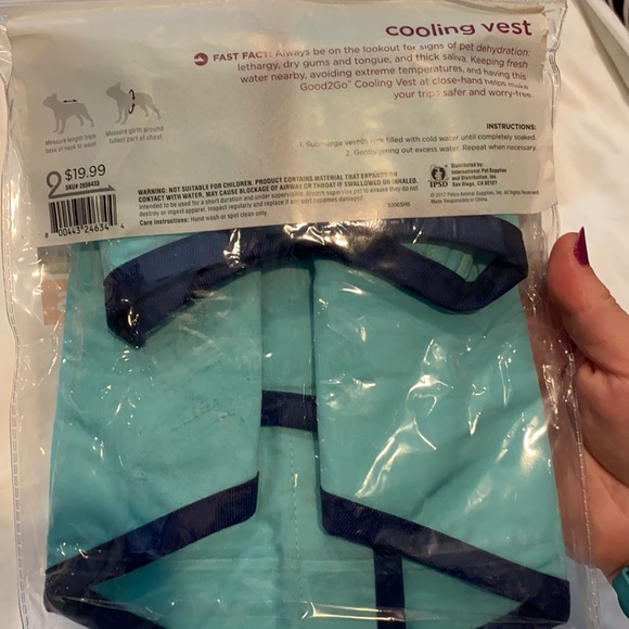 NWT cooling vest for small dogs in blue - Picture 3 of 3